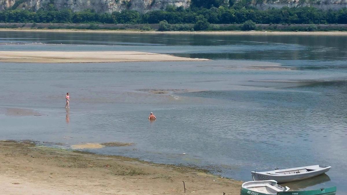 Un utilaj chinezesc pentru metroul din Belgrad este blocat la granița cu România din cauza Dunării
