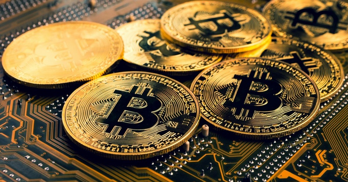 Rusia va restricționa tranzacțiile cripto între persoane fizice începând cu anul 2027