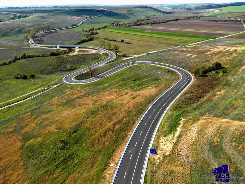 Peste 24 de milioane de euro pentru modernizarea drumurilor județene din Oltenia prin fonduri UE