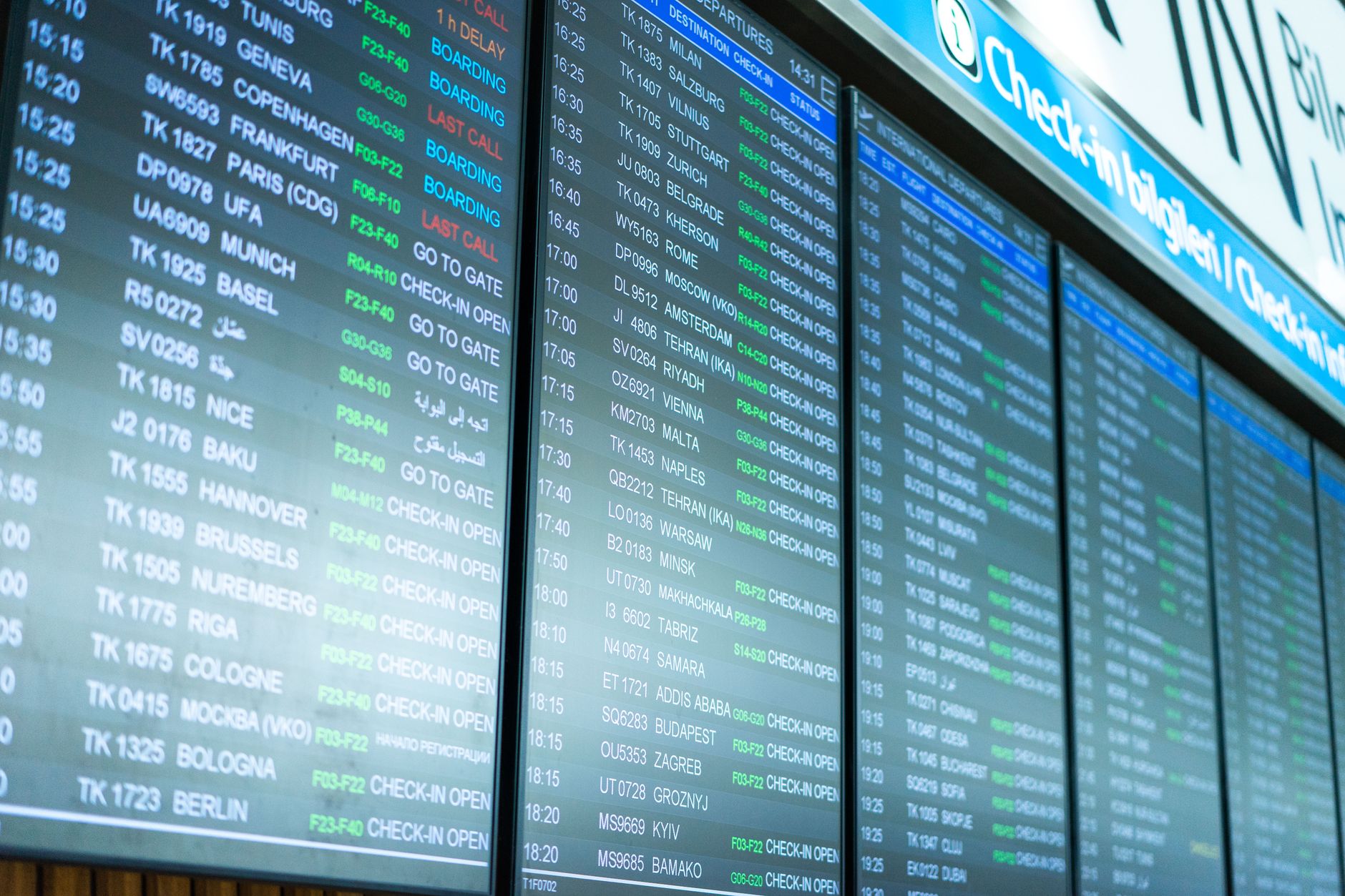 Perturbări majore pe aeroporturile din Italia: Zboruri anulate și întârzieri pe aeroportul Roma Fiumicino