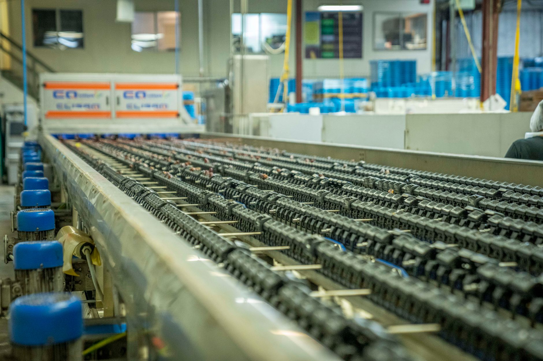 Producția industrială în Uniunea Europeană a scăzut cu 0,3% în august, în timp ce România a înregistrat o creștere lunară