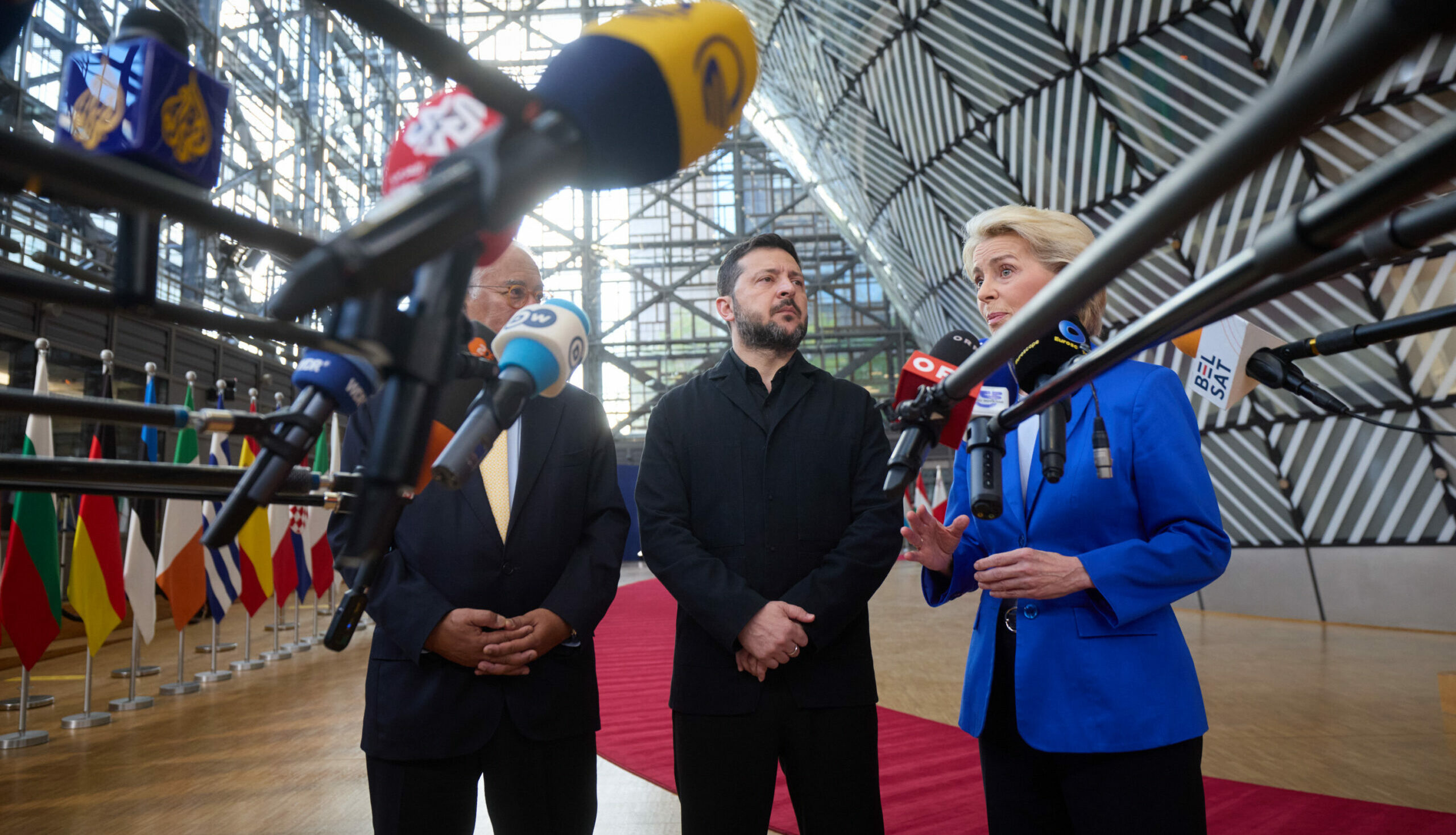 Zelenski solicită Uniunii Europene 70 de miliarde de euro suplimentare pentru anul viitor