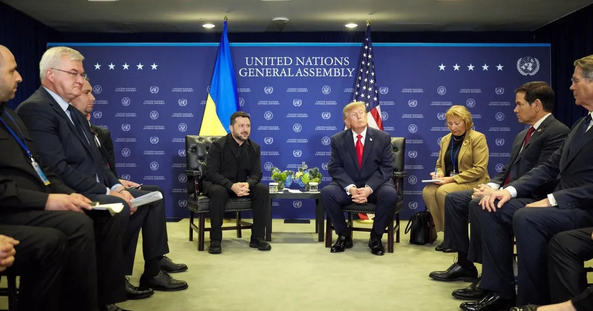 Donald Trump îl critică dur pe Volodimir Zelenski: SUA nu pot colabora ușor cu liderul ucrainean