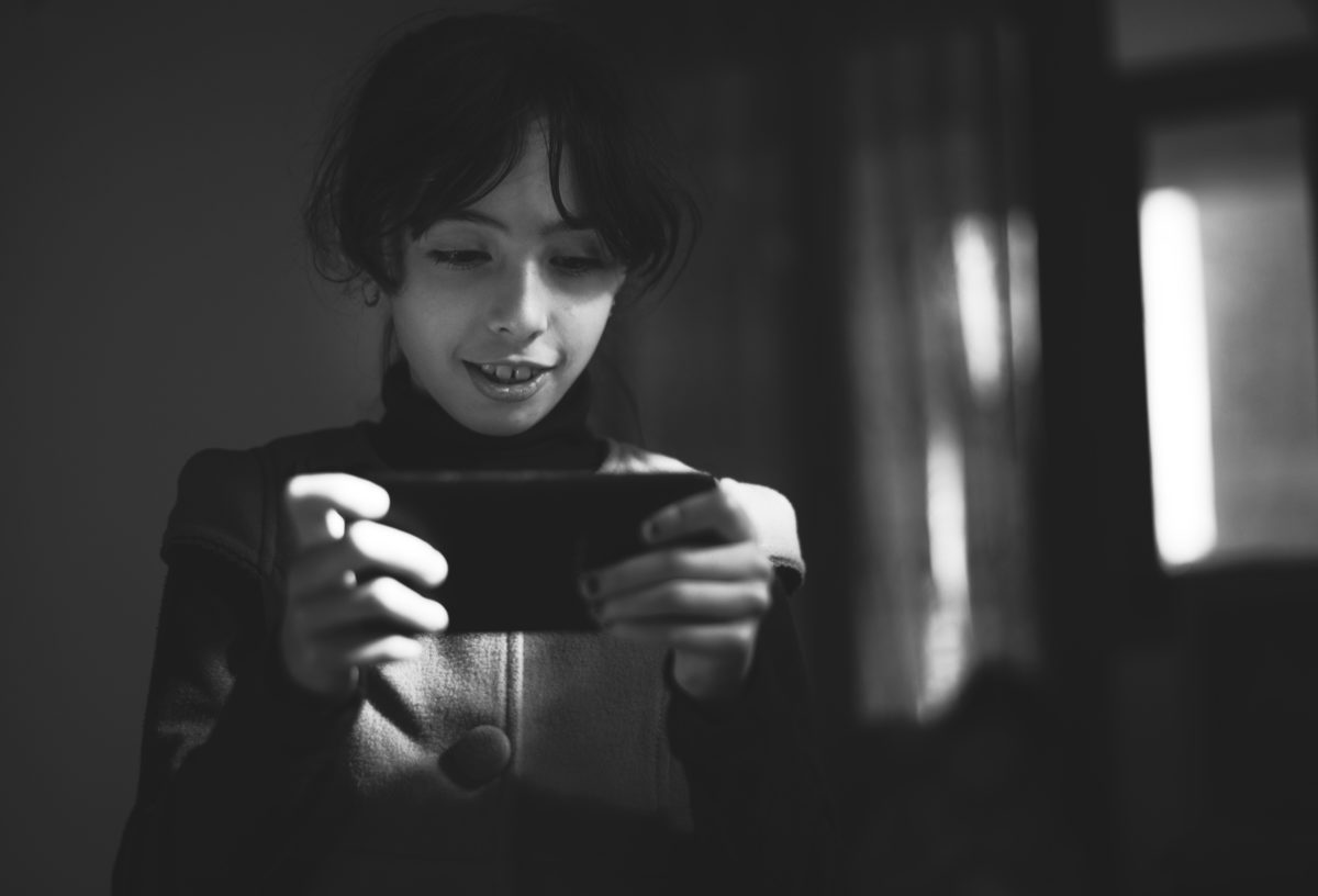 Comisia Europeană propune interzicerea accesului platformelor de social media pentru copiii sub 13 ani
