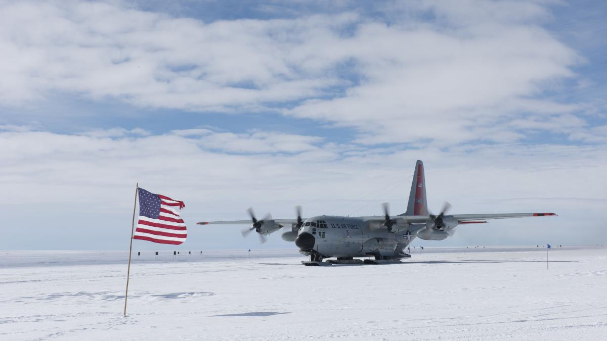 Nou acord între SUA, Danemarca și Groenlanda: se amplasează baze militare în regiunea arctică
