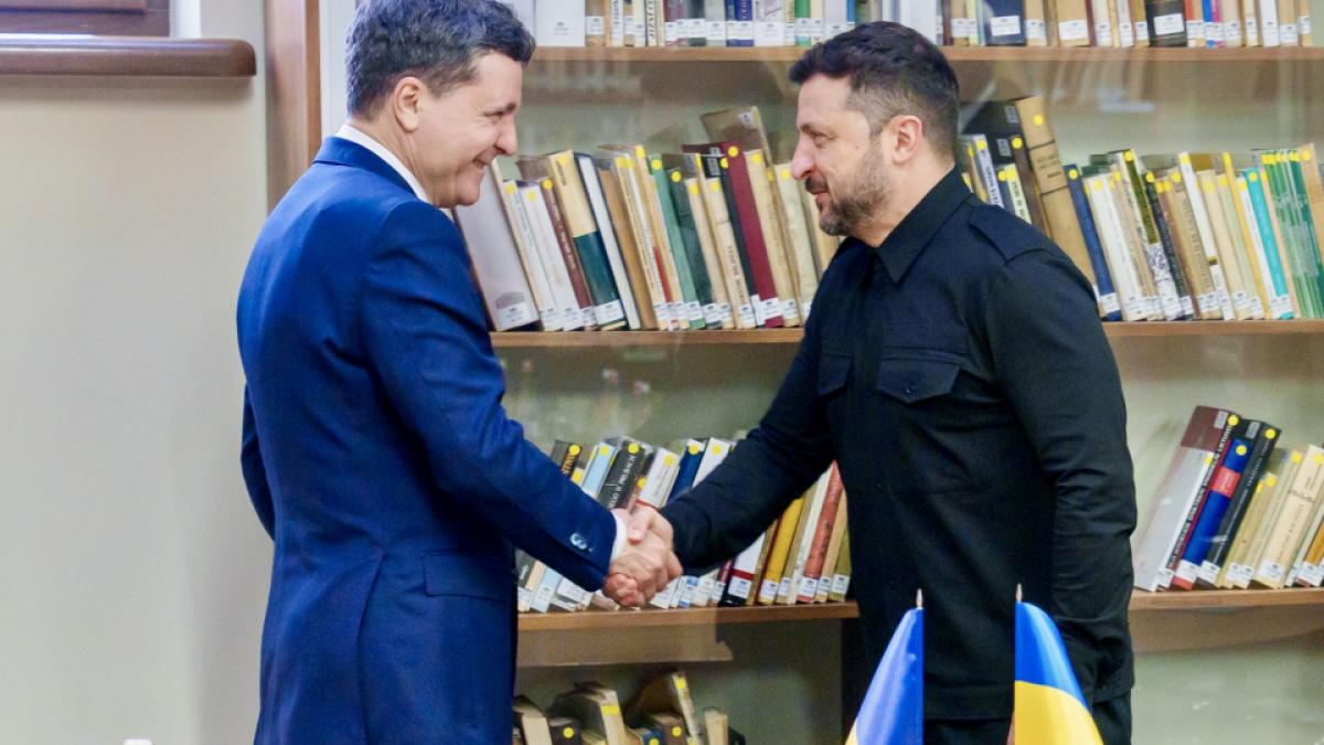 Zelenski solicită României și țărilor vecine sprijin pentru exportul cerealelor prin transport feroviar