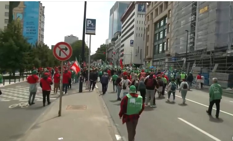 Manifestări violente în Belgia: Bruxelles și Liege au fost marcate de distrugeri și intervenții ale poliției