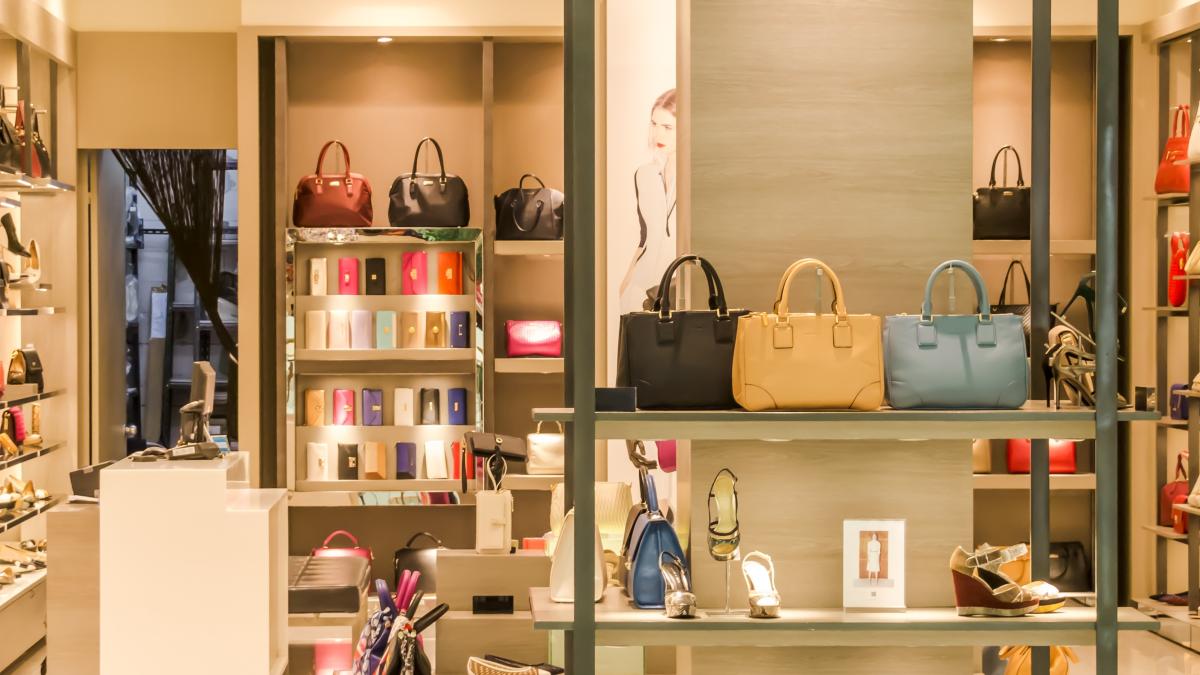 Explozia pieței de lux second-hand în China pune în dificultate marii producători mondiali