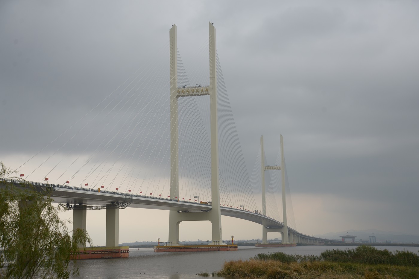 Orașul chinez Dandong devine artera vitală pentru economia Coreei de Nord, în ciuda sancțiunilor ONU