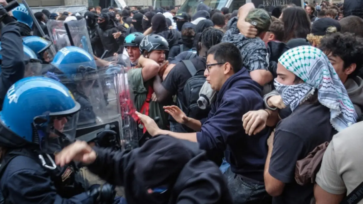 Giorgia Meloni solicită opoziției condamnarea violenței în urma protestelor masive din Italia