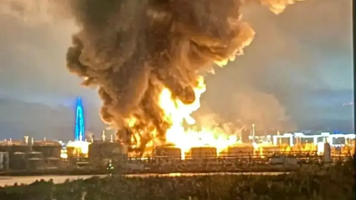 Atacuri cu drone asupra infrastructurii critice din Sankt Petersburg: terminal petrolier și centre de date afectate