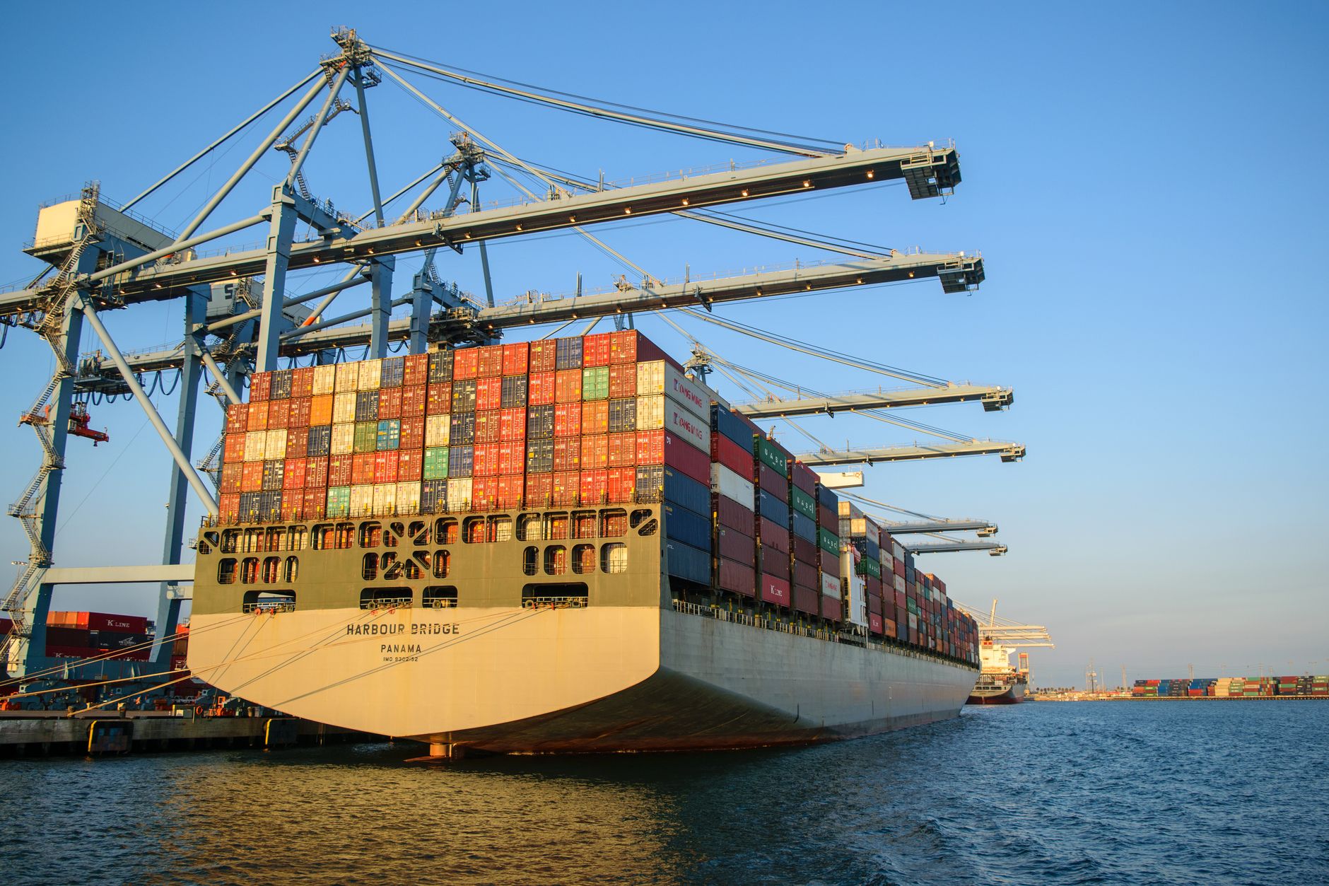 Vietnam semnează un acord de liber schimb cu statele din cadrul EFTA