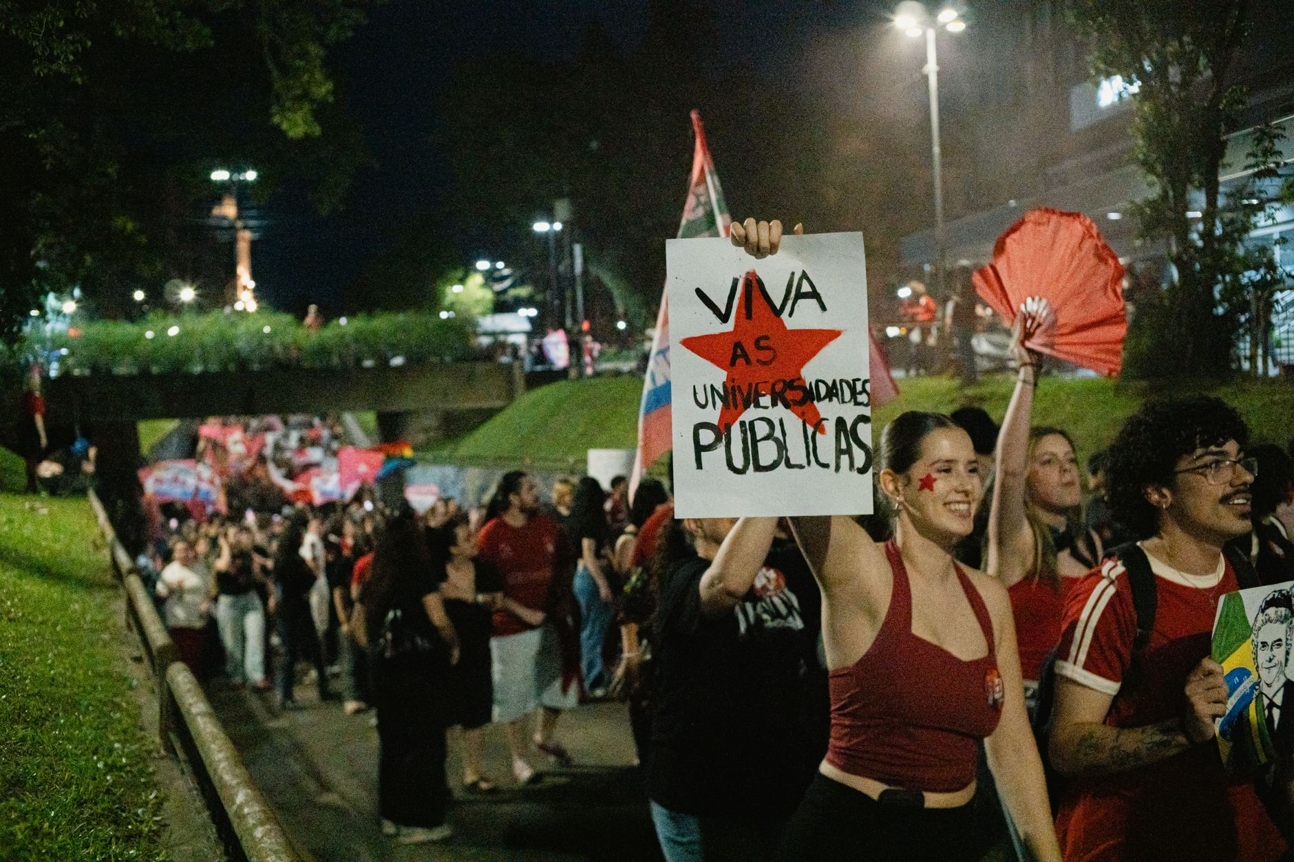Mobilizare masivă în Europa: Elevii și studenții anunță greve internaționale pe 20 noiembrie
