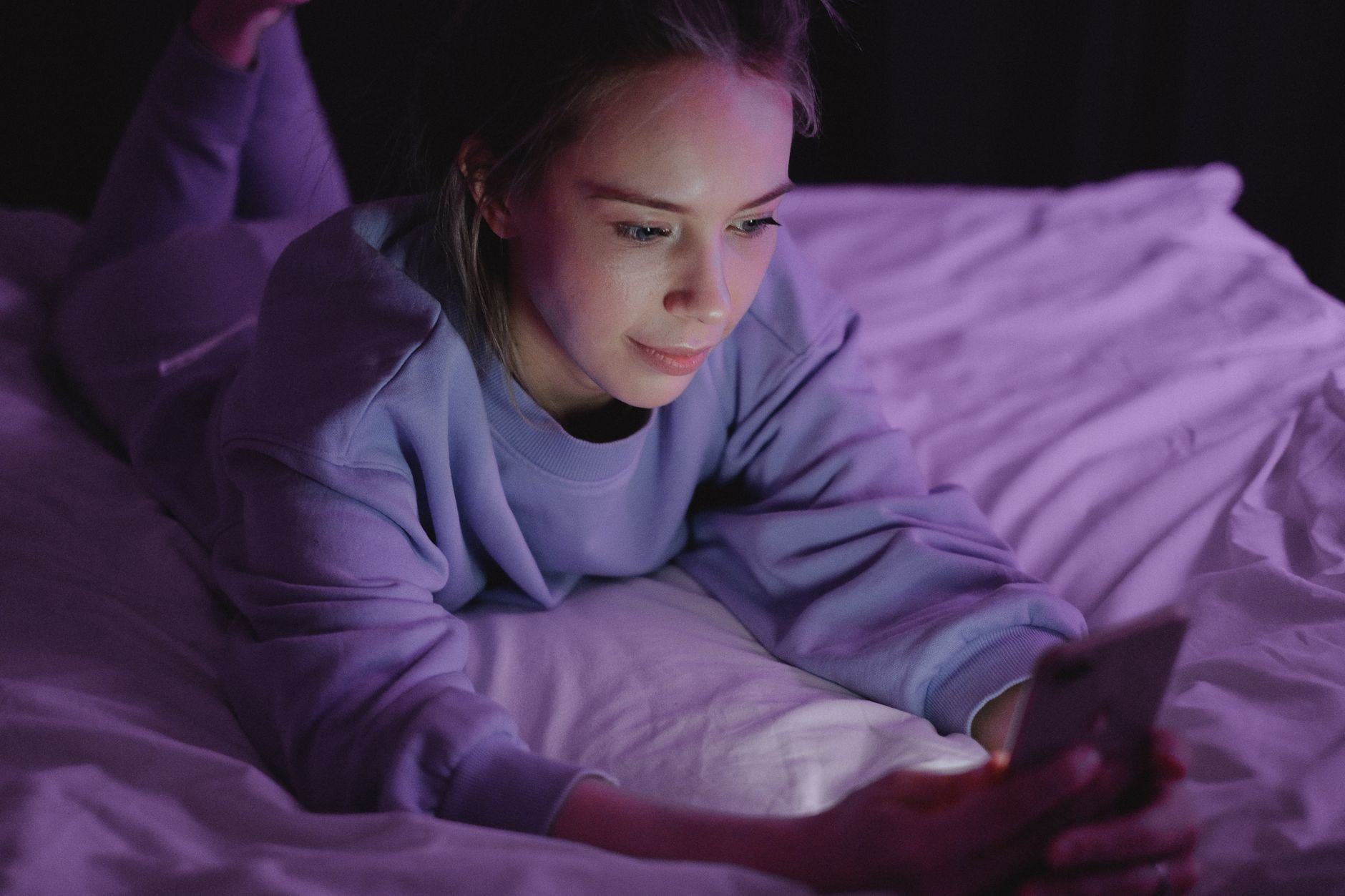Norvegia va interzice accesul minorilor sub 16 ani la rețelele sociale precum TikTok și Snapchat