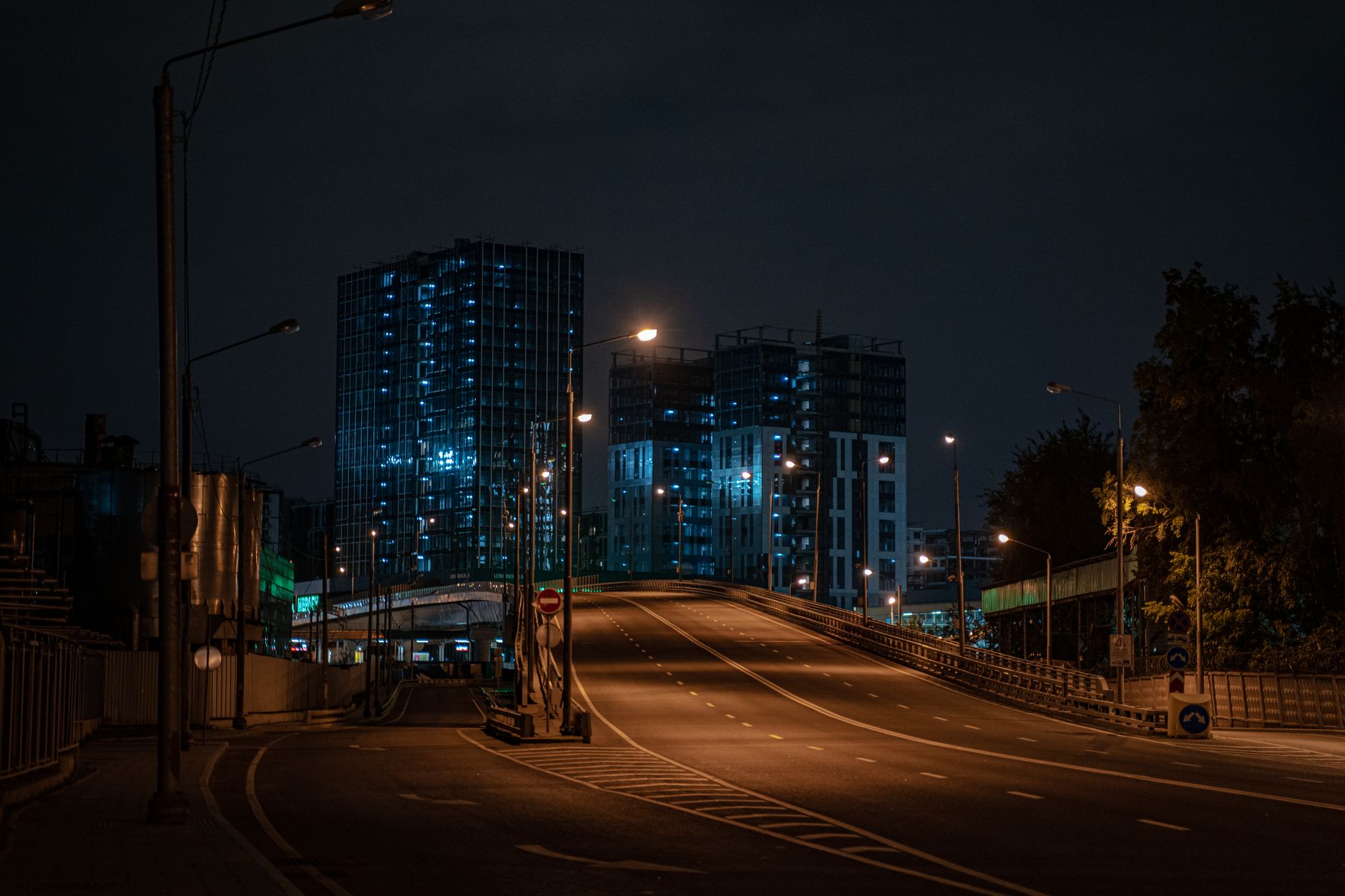 Restricții de circulație în Franța au redus violențele nocturne în mai multe orașe importante