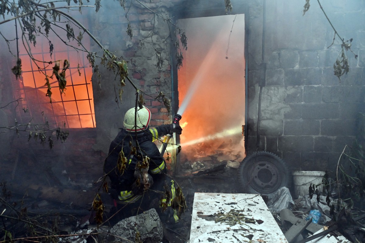 Doi tineri germani sunt acuzați de sabotarea și incendierea echipamentelor Starlink în Bulgaria