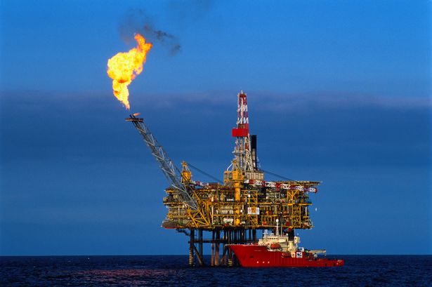 Egipt și Chevron semnează un nou acord pentru explorarea de gaze și țiței în Marea Mediterană