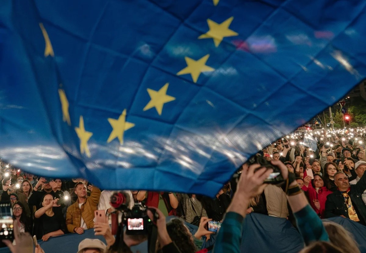 Economia României este strâns legată de Uniunea Europeană: peste 70% din comerț se desfășoară în interiorul UE