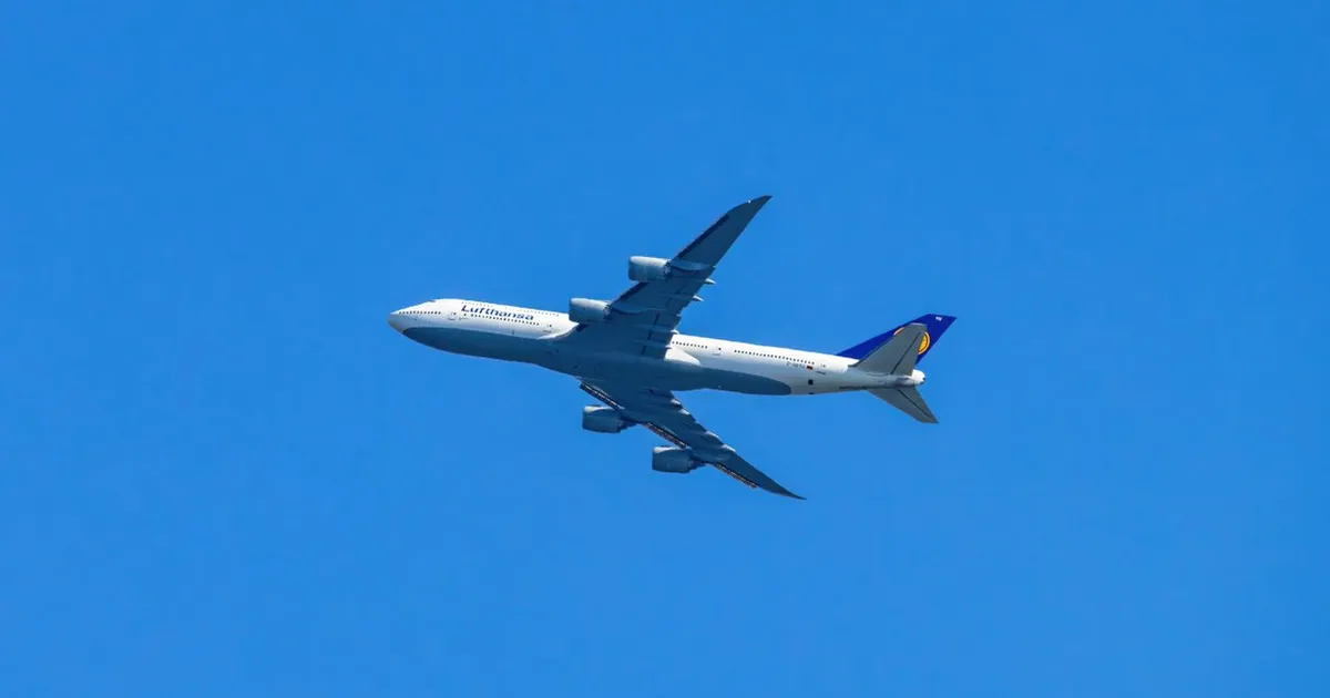 Avertisment de la Ryanair: Biletele de avion din Europa ar putea crește cu până la 20% anul viitor