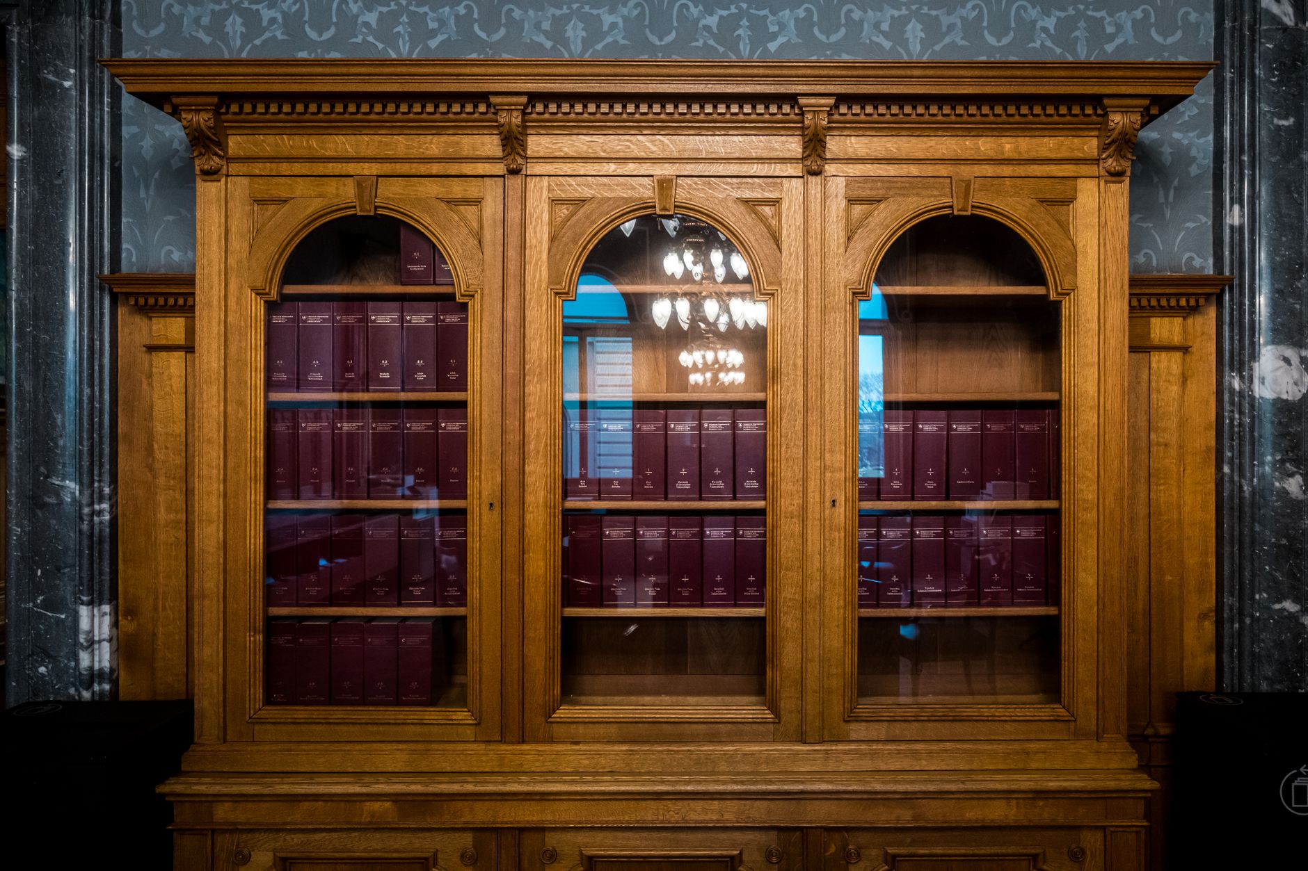 Parlamentul Poloniei adoptă două proiecte de lege pentru relaxarea dreptului la avort