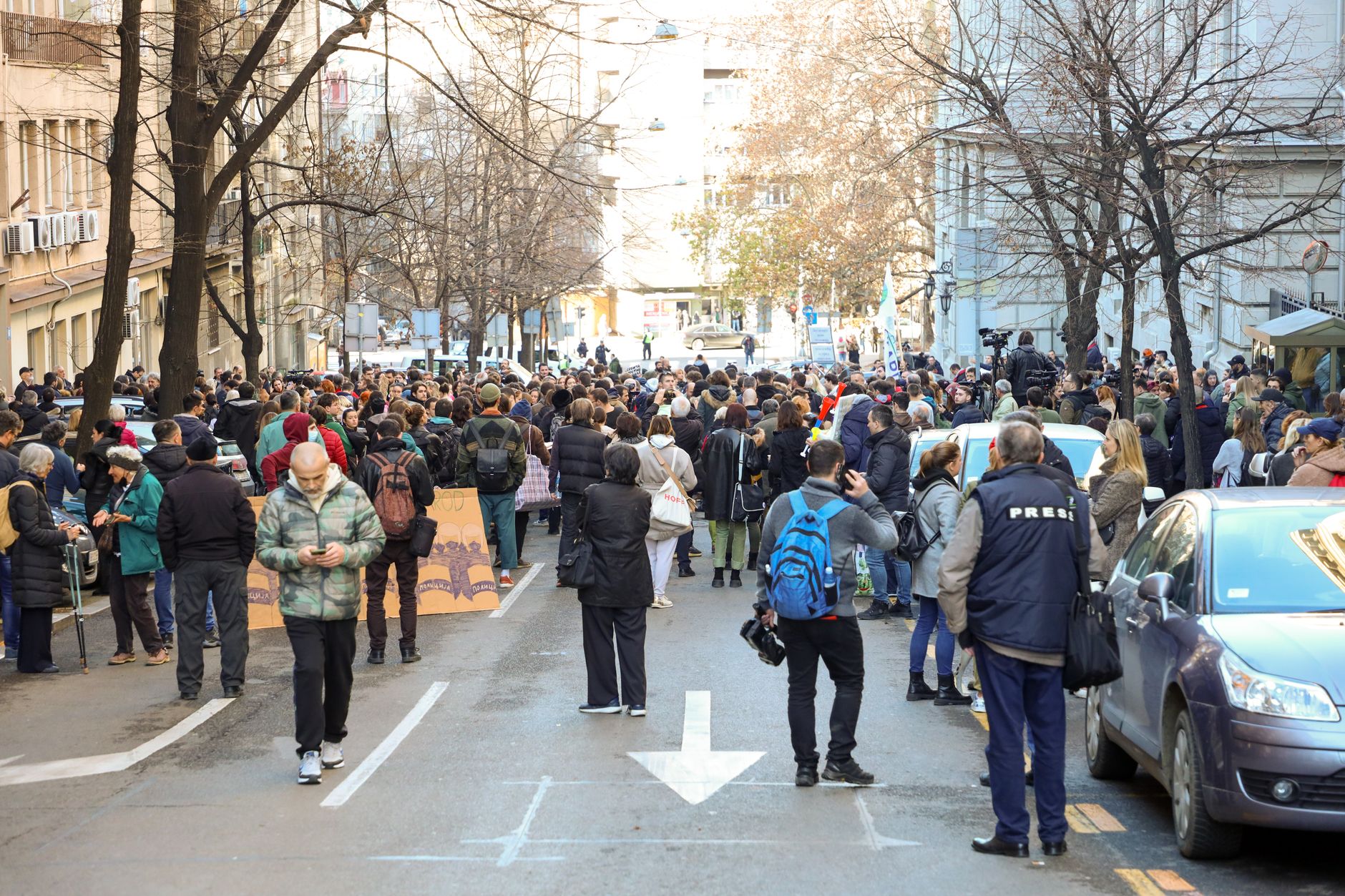 Proteste masive în Grecia împotriva costului vieții: elevi și profesori se manifestă în Atena și Salonic