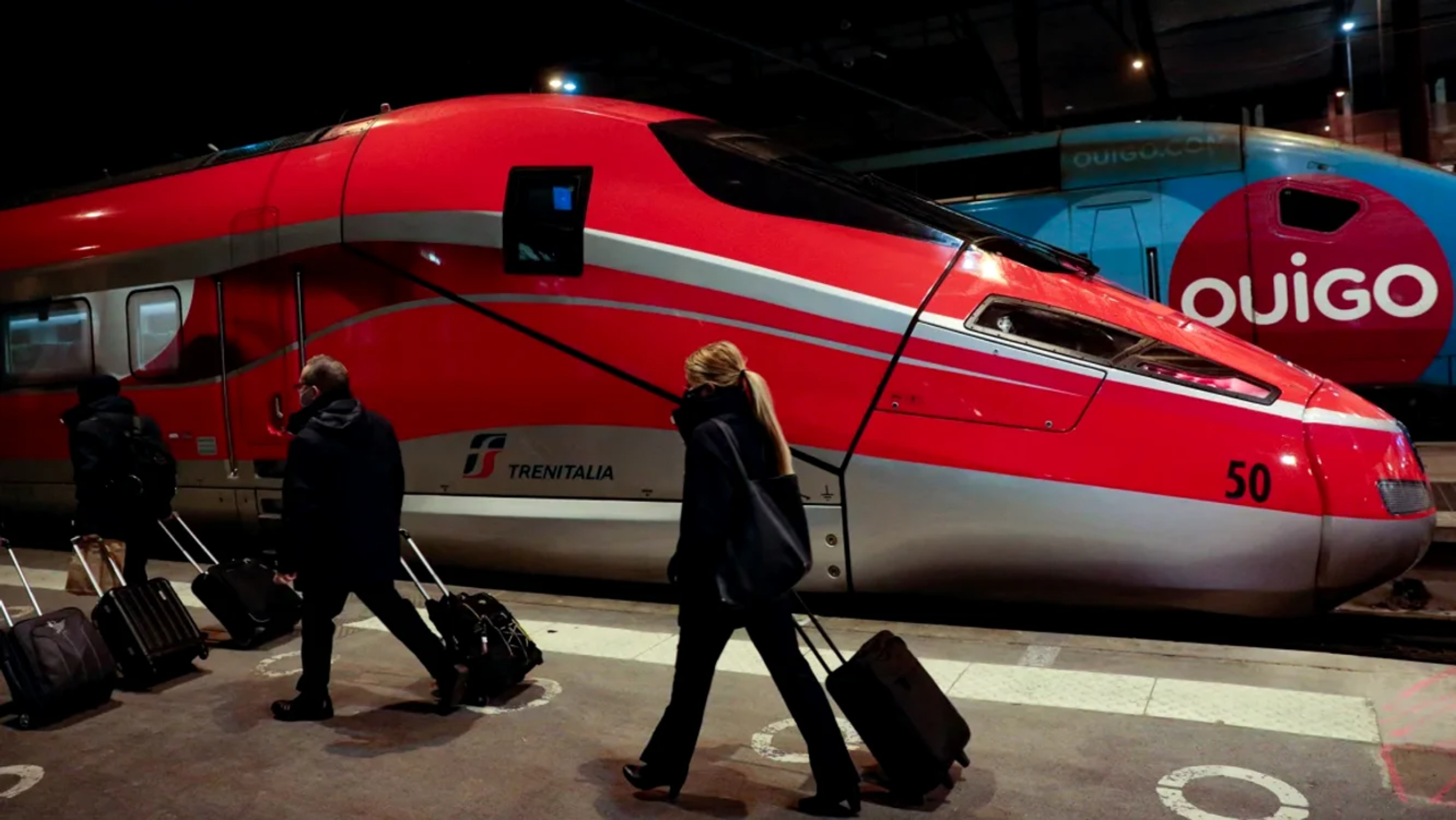 Parlamentul European solicită accelerarea proiectelor feroviare de mare viteză, inclusiv în România