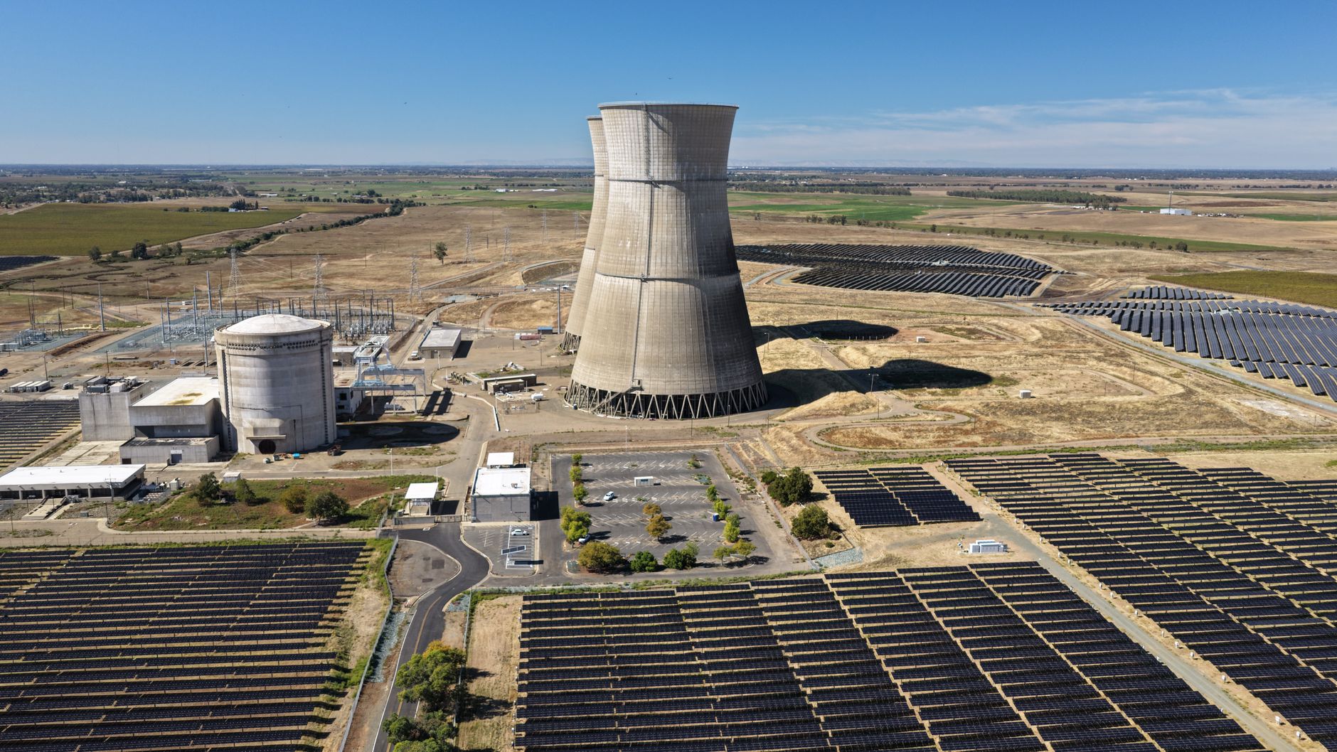 Ungaria analizează înlocuirea companiei ruse Rosatom în proiectul extinderii centralei nucleare de la Paks