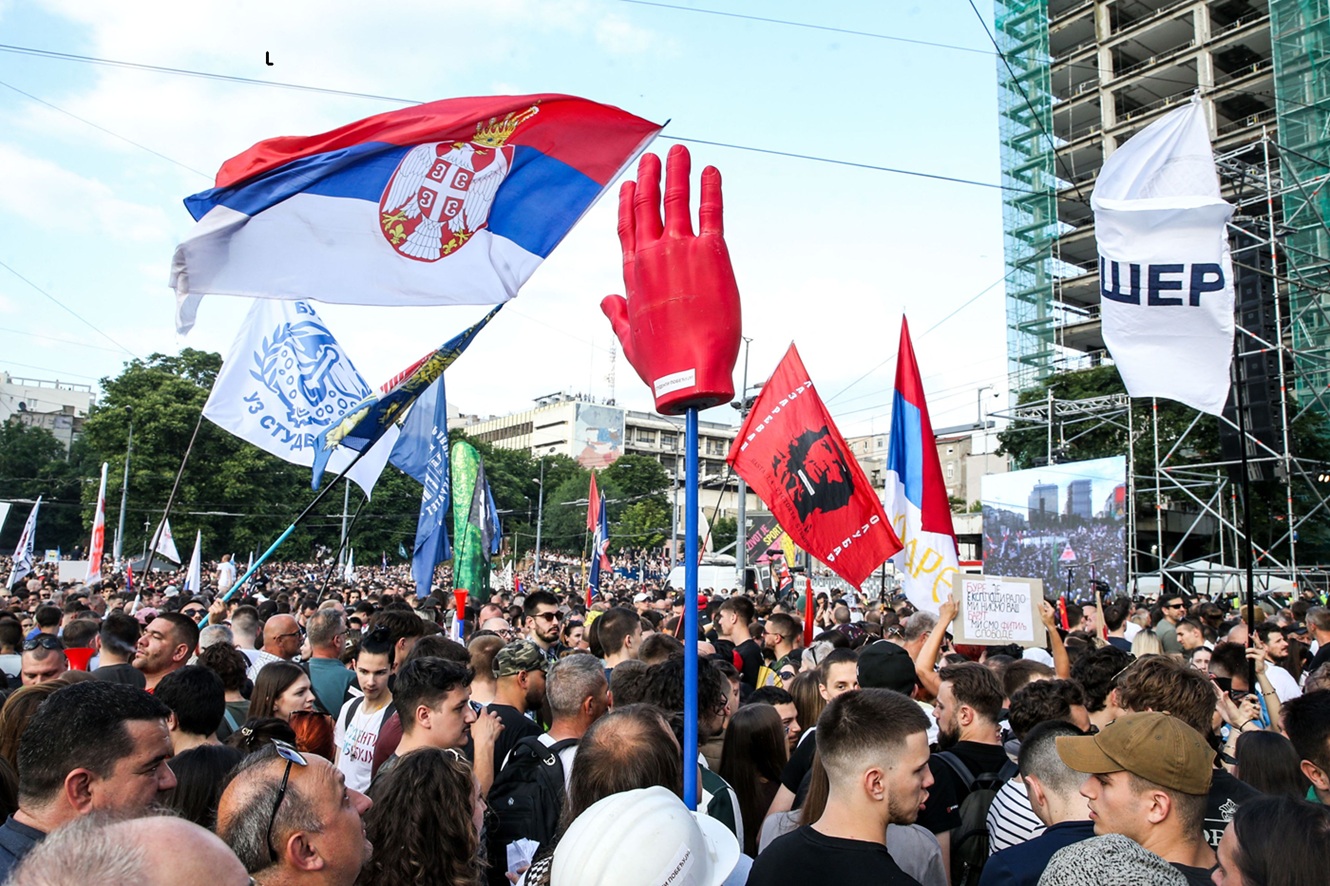 Mișcarea studențească din Serbia intră în jocul politic împotriva lui Aleksandar Vučić
