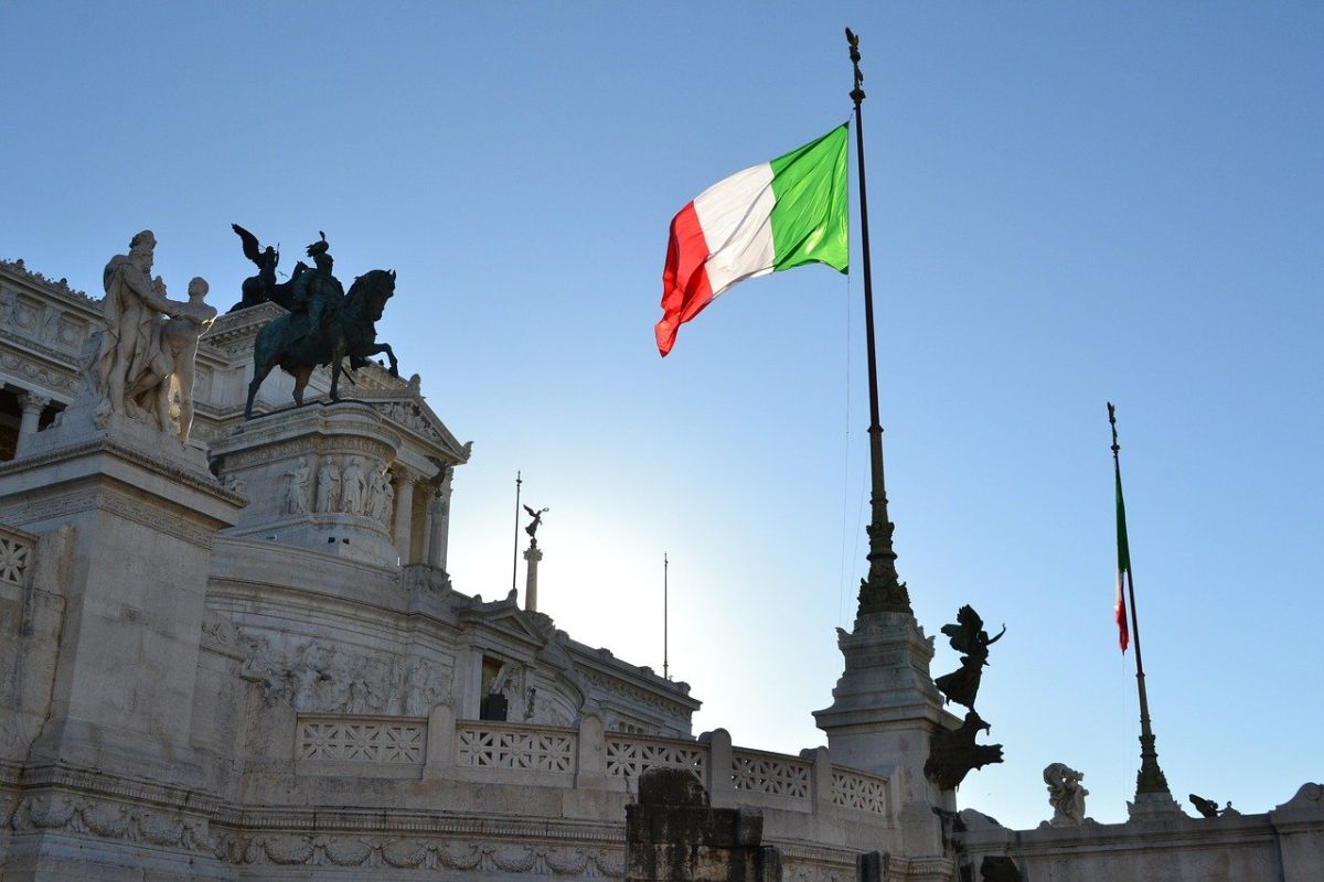 Avertisment de la MAE pentru românii din Italia: Protestele transportatorilor pot bloca traficul