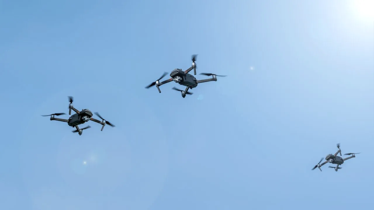 Război în Ucraina: Atacuri masive cu drone și rachete asupra Moscovei și Kievului în contextul negocierilor de pace