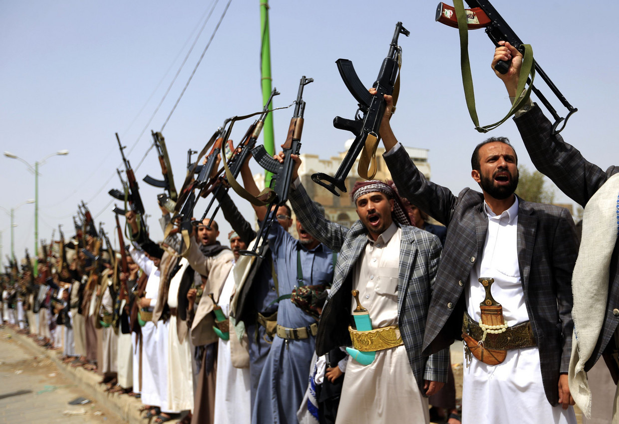 Rebelii Houthi au oferit asigurări SUA în Oman privind siguranța navelor în Marea Roșie