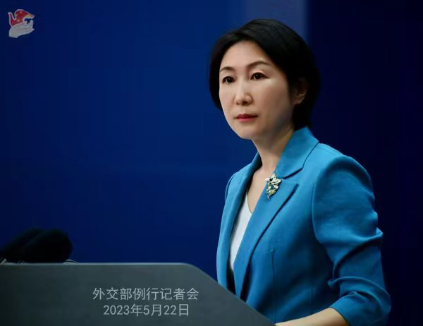 China acuză Uniunea Europeană de o mentalitate de Război Rece în regiunea Arcticii