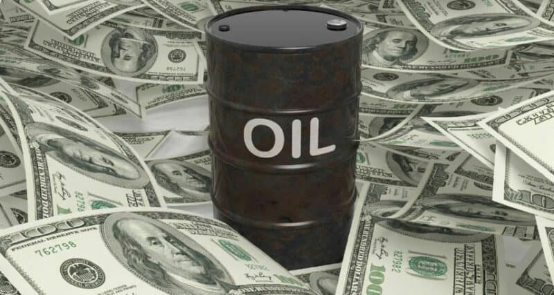 Prețul petrolului a depășit 112 dolari pe baril pe fondul atacurilor asupra petrolierelor în Golful Persic