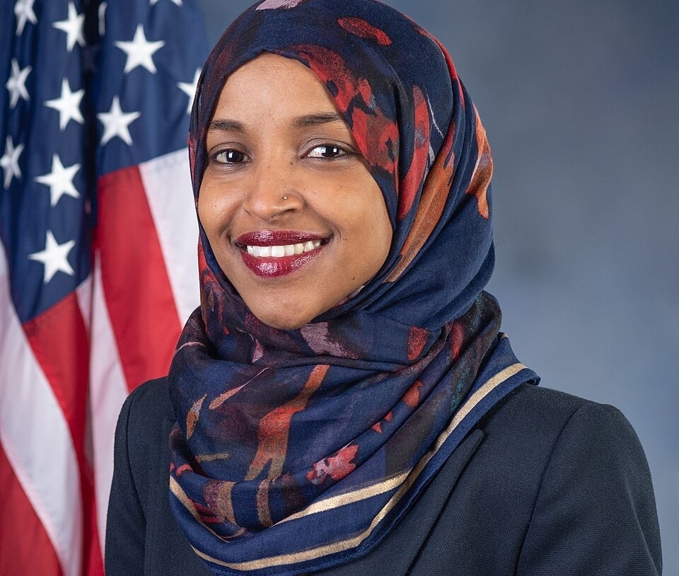 Ilhan Omar respinge acuzațiile de rudenie cu fostul soț și comentează percheziția federală