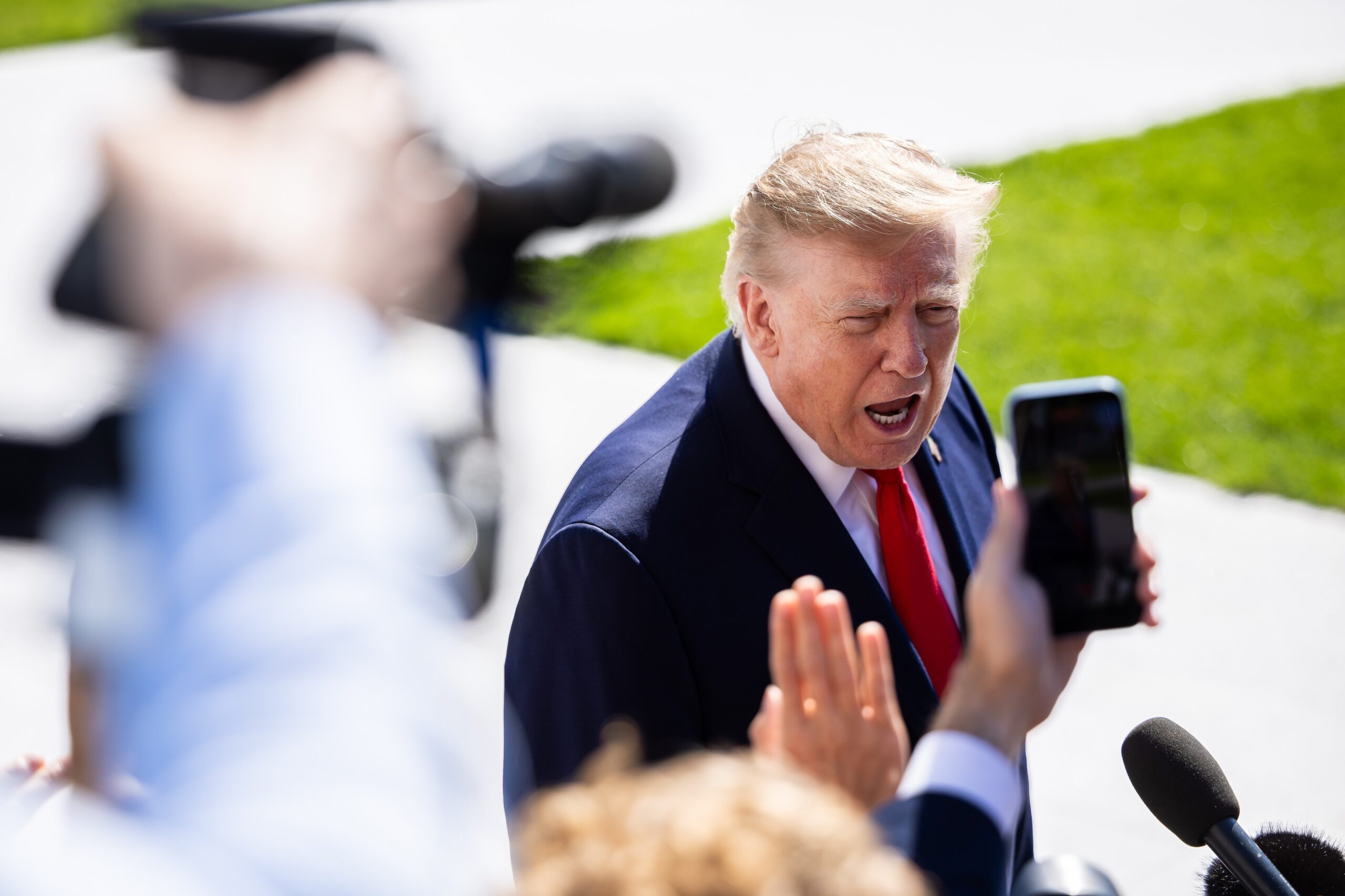 Donald Trump este obligat de un judecător să depună declarație în procesul de calomnie împotriva BBC