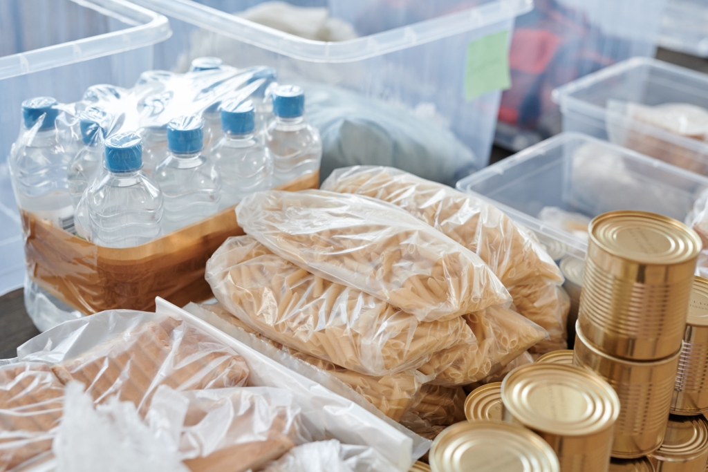 Guvernul Marii Britanii recomandă cetățenilor constituirea de rezerve de alimente și apă pentru 72 de ore