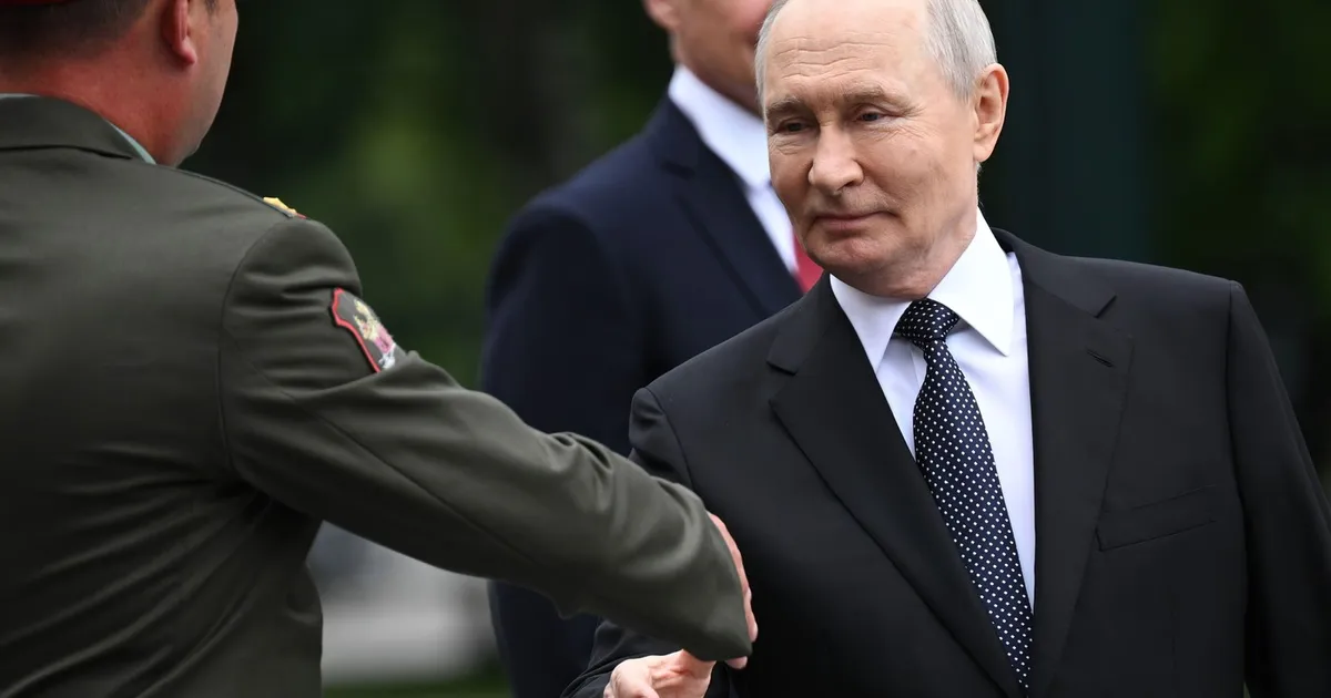 Vladimir Putin susține că Rusia nu pregătește un război cu Europa și critică retorica de amenințare