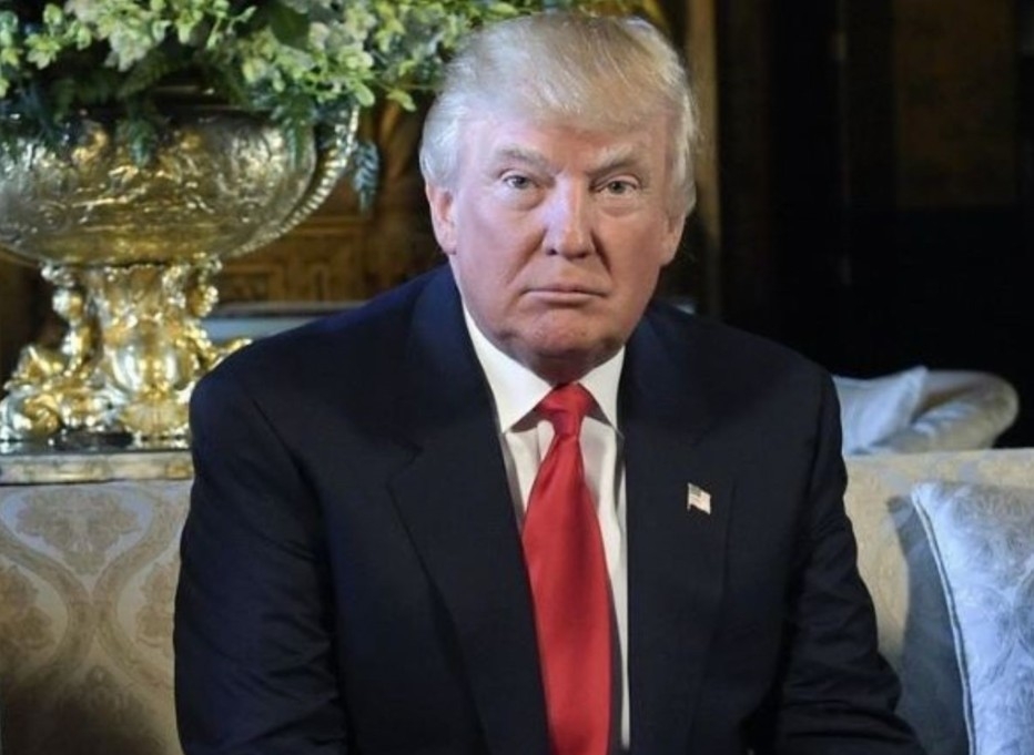 Donald Trump l-a atacat dur pe LeBron James după gesturile acestuia în timpul imnului național