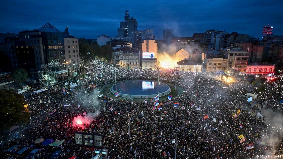 Serbia se pregătește de alegeri parlamentare într-un climat de tensiune și incertitudine politică