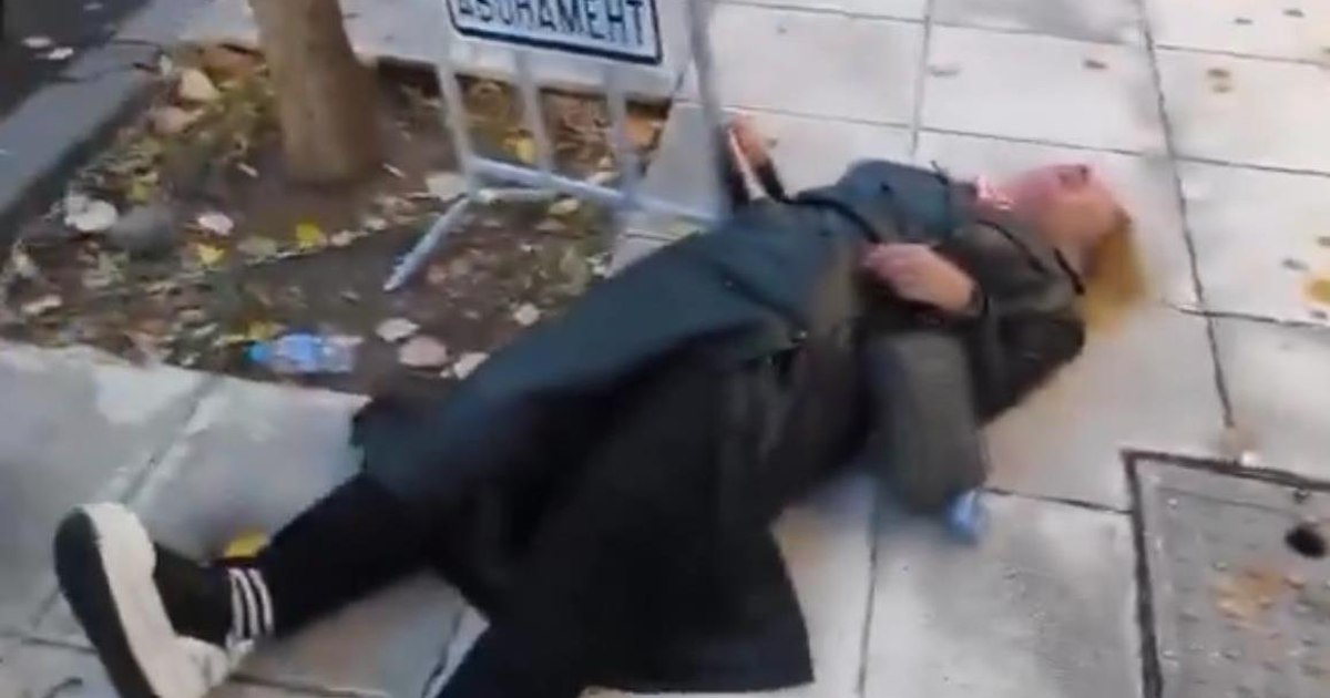 Incident violent în Bulgaria: Agent de pază a împins o jurnalistă la pământ, solicitându-se demisia președintei parlamentului