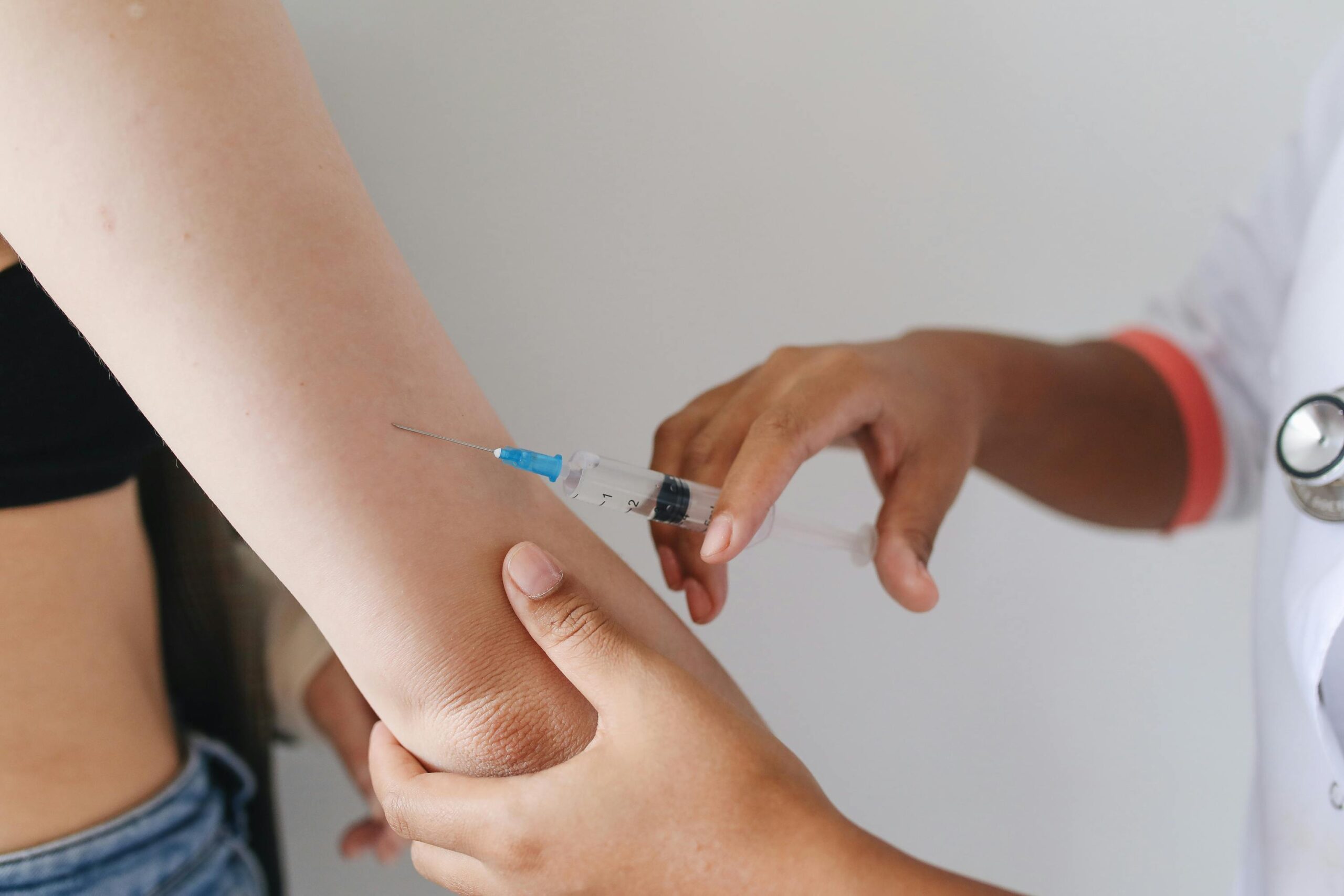 Scăderi îngrijorătoare ale ratei vaccinării infantile în Europa, după pandemia de Covid
