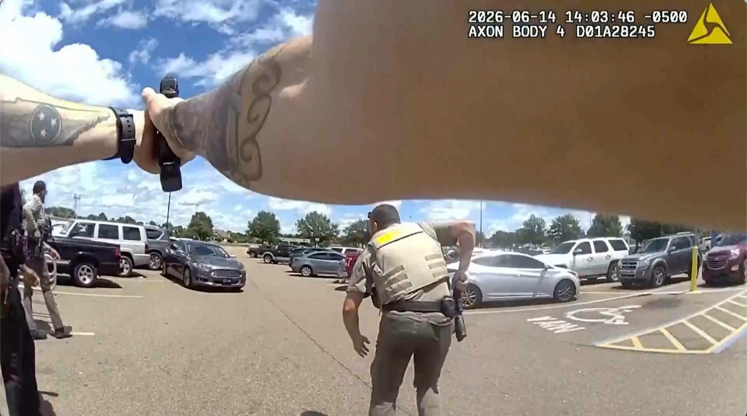 Demisii în poliția din Mississippi după moartea unui bebeluș de un an împușcat de un ofițer