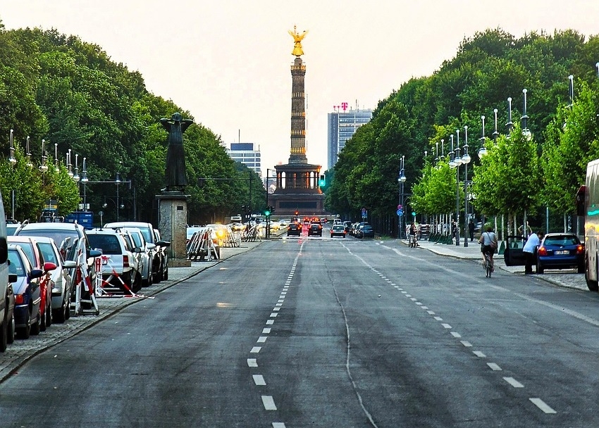 Berlin vizează naționalizarea a peste 144.000 de locuințe: Vonovia riscă pierderi de miliarde de euro
