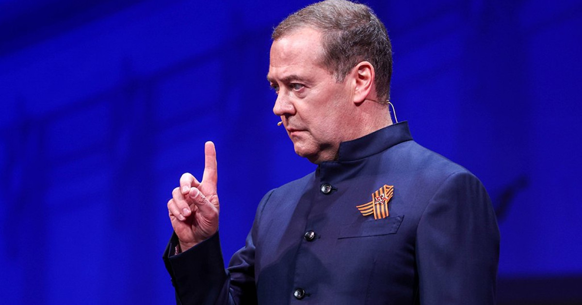 Dmitri Medvedev solicită Statelor Unite eliminarea lui Volodimir Zelenski prin intermediul CIA