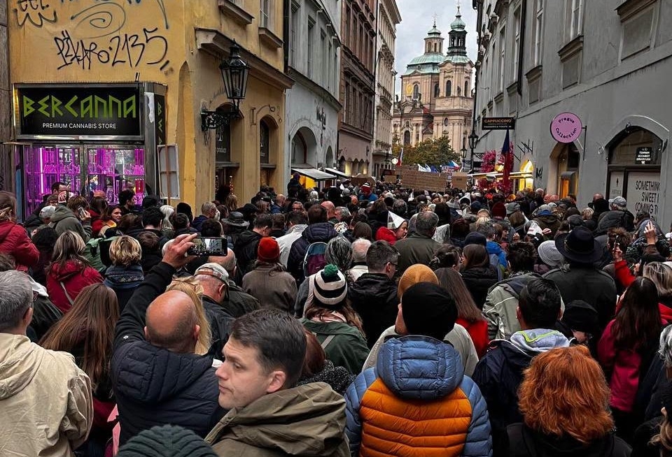 Proteste masive în Cehia împotriva reformei care ar putea submina libertatea presei și independența media