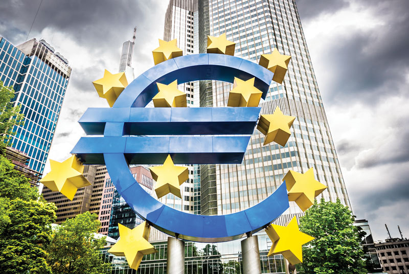 Prognoza economiștilor pentru BCE: ultima majorare de dobândă ar putea avea loc în decembrie