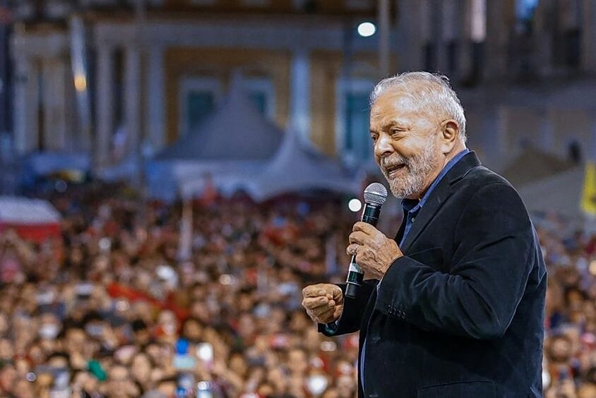 Liderii lumii reacționează la victoria lui Lula da Silva în Brazilia. Flávio Bolsonaro contestă rezultatul