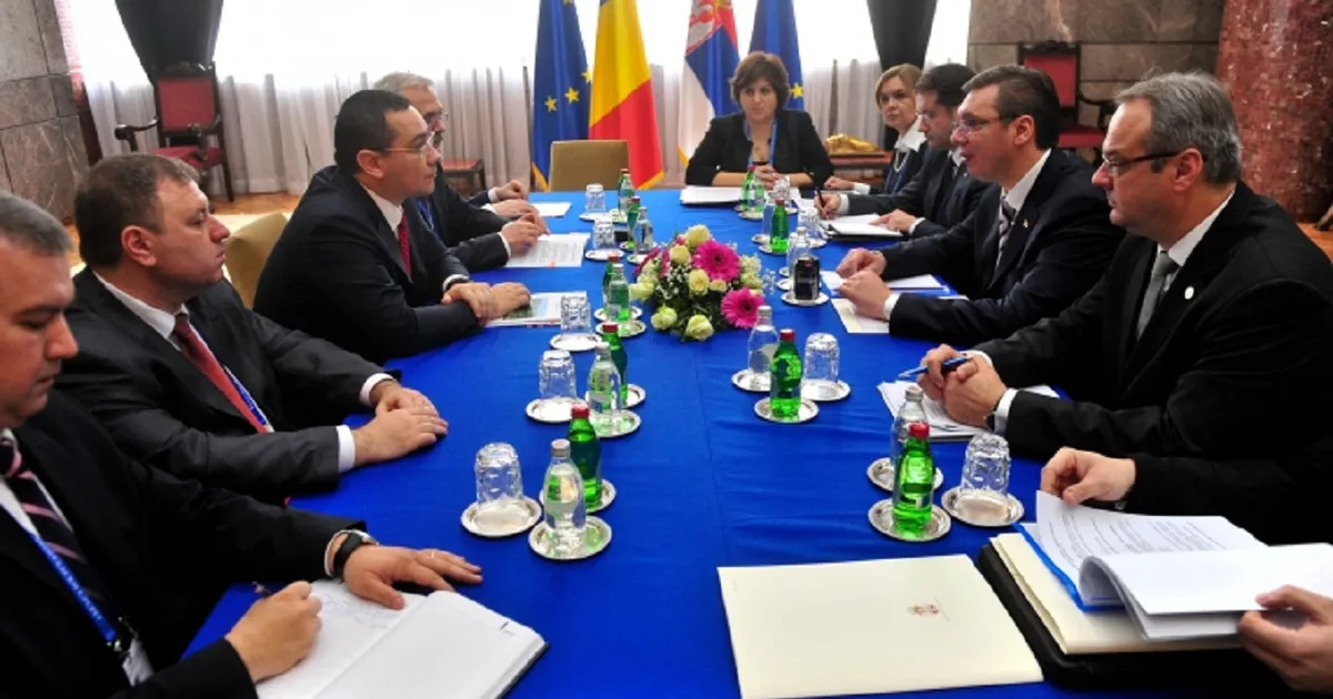 Victor Ponta a fost consilierul lui Aleksandar Vucic; acesta a pierdut puterea în Serbia
