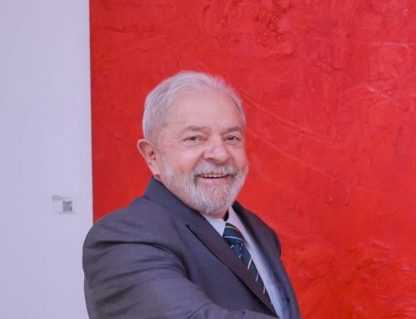 Reacție violentă a piețelor din Brazilia: Bursa și moneda locală au suferit prăbușiri majore după victoria lui Lula da Silva