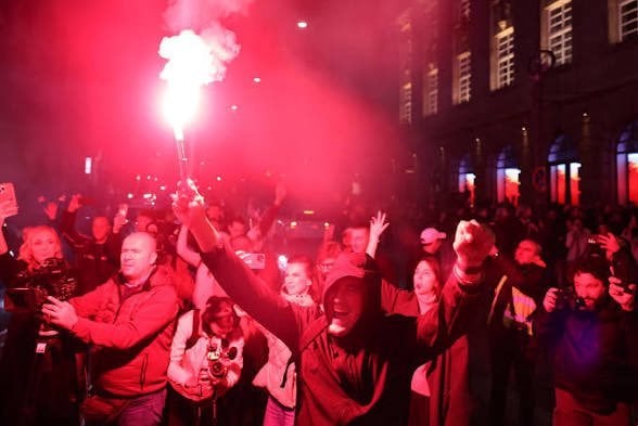 Serbia intră într-o nouă eră politică: Mișcarea studenților a înlăturat alianța lui Aleksandar Vucic